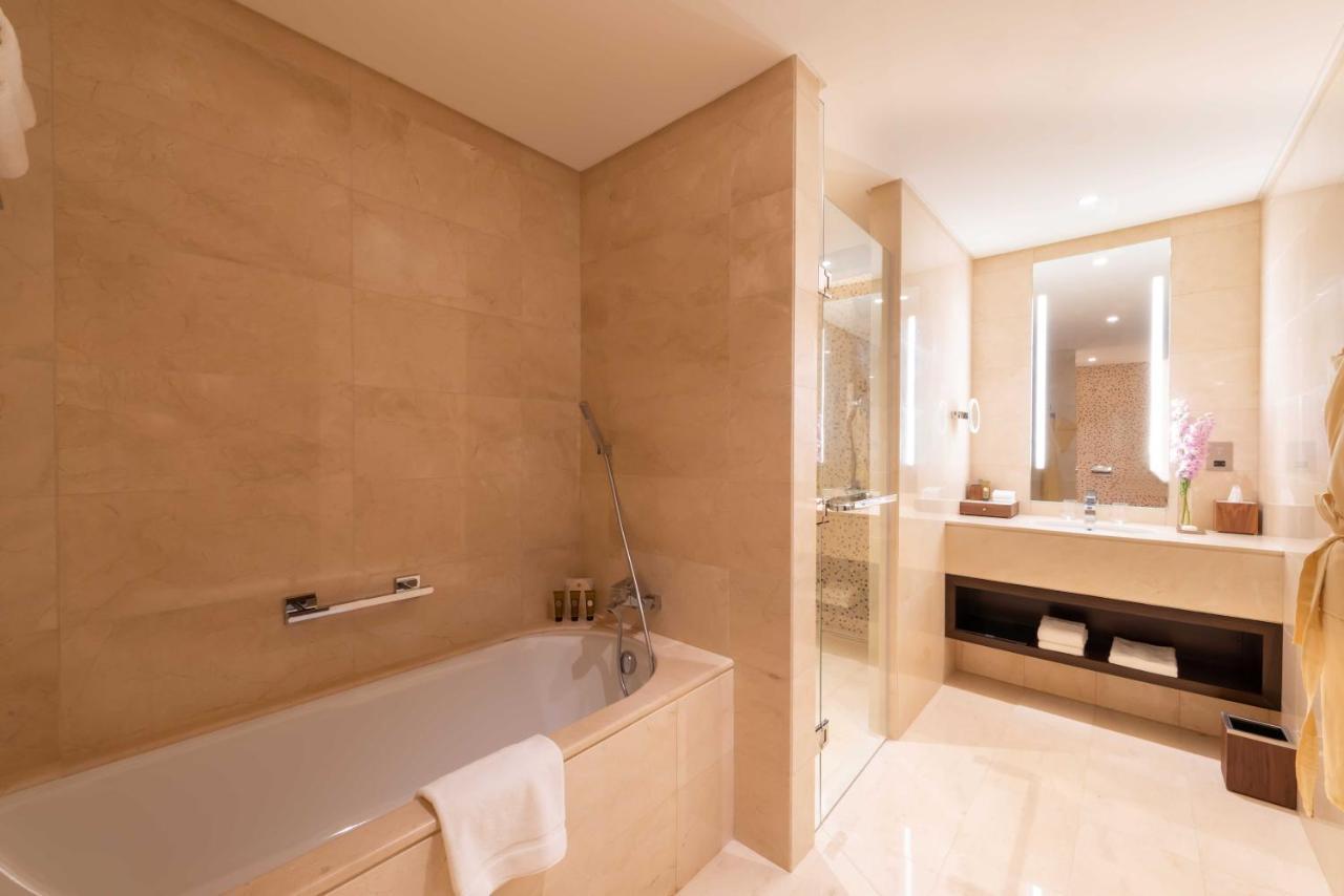 Shaza Doha 호텔 외부 사진 Bathroom